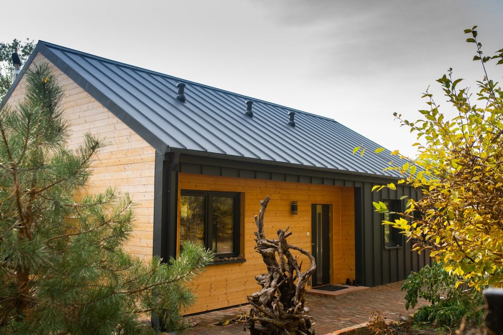 LUNA HOUSE 2